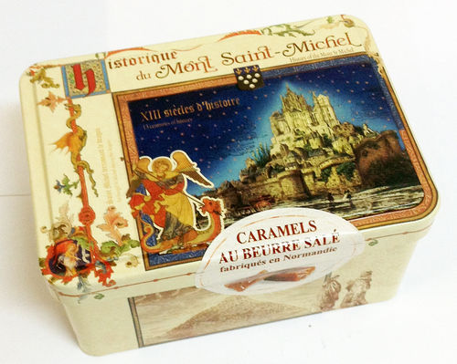 Caramel sweets - historical decor